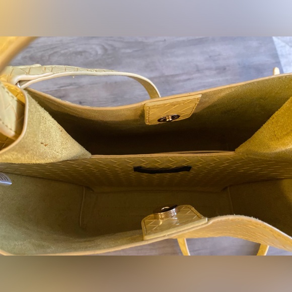 House of Harlow Leather Crossbody - Picture 8 of 12